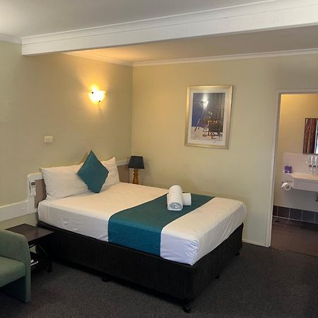 Biloela Centre Motel & Steakhouse Restaurant 외부 사진