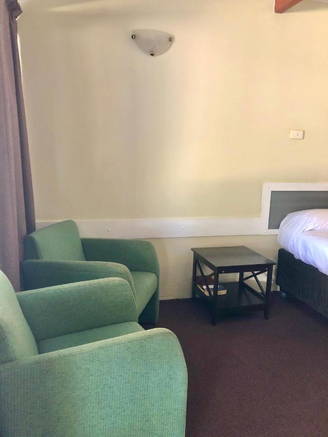 Biloela Centre Motel & Steakhouse Restaurant 외부 사진