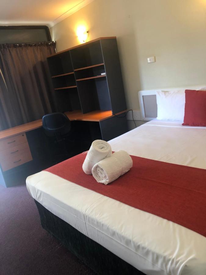 Biloela Centre Motel & Steakhouse Restaurant 외부 사진