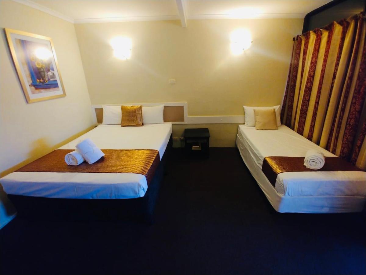 Biloela Centre Motel & Steakhouse Restaurant 외부 사진