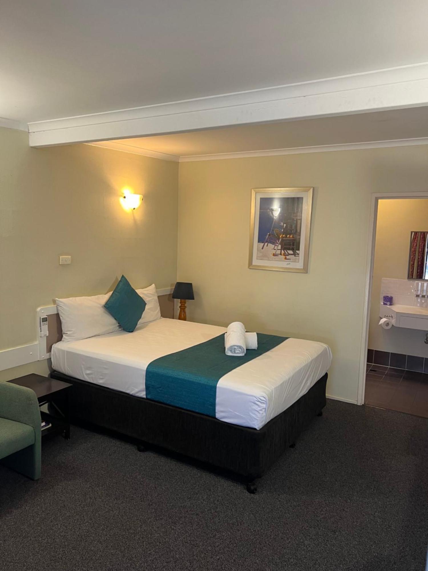 Biloela Centre Motel & Steakhouse Restaurant 외부 사진