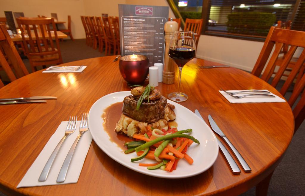 Biloela Centre Motel & Steakhouse Restaurant 외부 사진