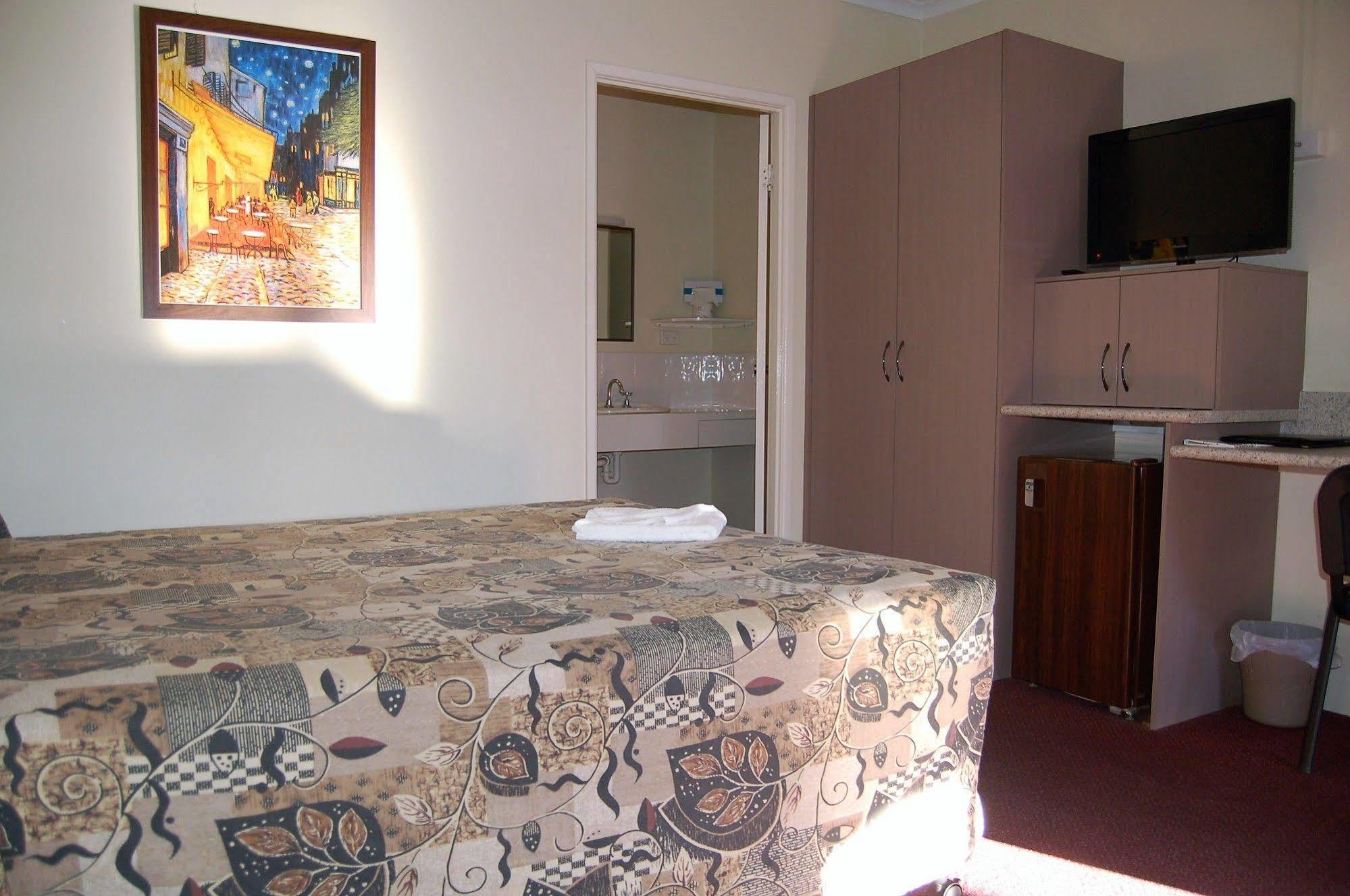 Biloela Centre Motel & Steakhouse Restaurant 외부 사진